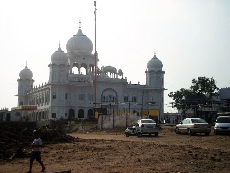 2. Gurudwara Nada Sahib
